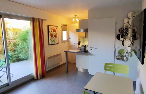 Trouville-sur-Mer Apartment | Apartment in luxury residence 2 steps from the sea + parking