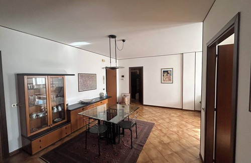 Padova Apartment | Apartment in front of the streetcar