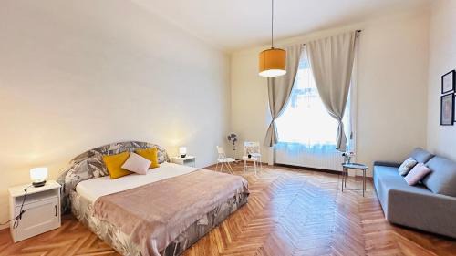 Belso-Ferencvaros House | Apartment in Hogyes Budapest