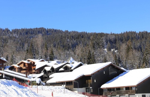 Morillon Apartment | Apartment in Morillon at Ski Slope