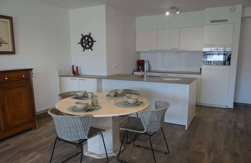Nieuwpoort Apartment | Apartment in Nieuwpoort near the Harbor Channel