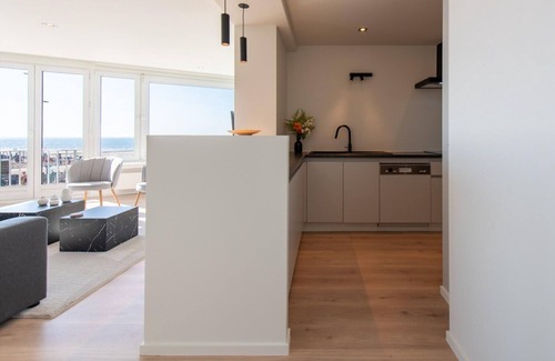 Ostend City Centre Apartment | Apartment in Ostend with Stunning Sea Views