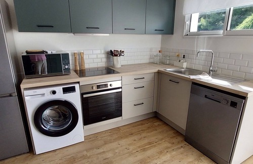 Roches Grises Apartment | Apartment in residential area 5 minutes from Narbonne, 45m2, all comforts