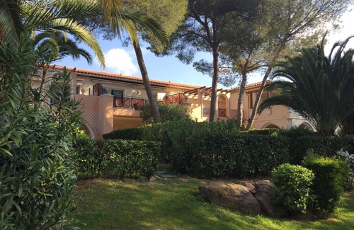 Boulouris-sur-Mer Apartment | Apartment in Superb secure and landscaped area on the ground floor