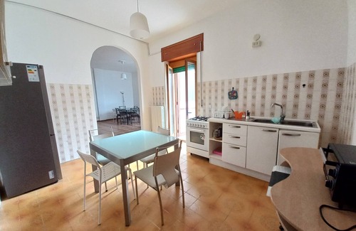 Pulsano Apartment | Apartment in upper Salento, fully equipped, bright and spacious.