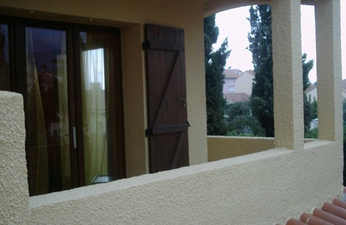 Saint-Andre Apartment | Apartment in villa, with swimming pool, sleeps 6 people