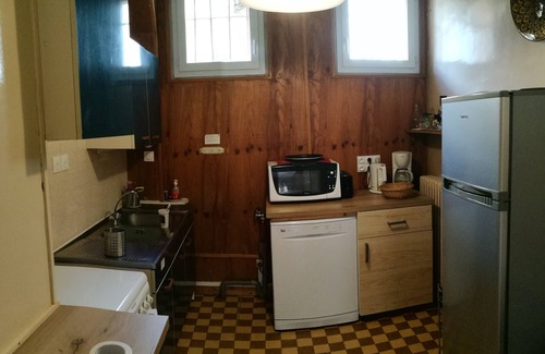 Montgenevre House | Apartment in village house