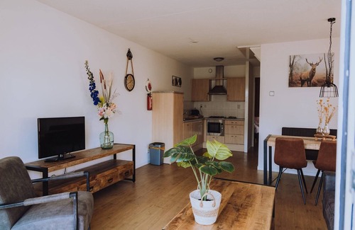 Municipality of Uitgeest House | Apartment in Waterpark with Private Jetty