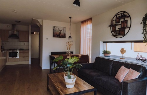 Municipality of Uitgeest House | Apartment in Waterpark with Private Jetty