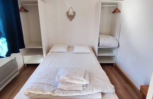 Isola Apartment | Apartment Isola 2000, 1 bedroom, 4 persons