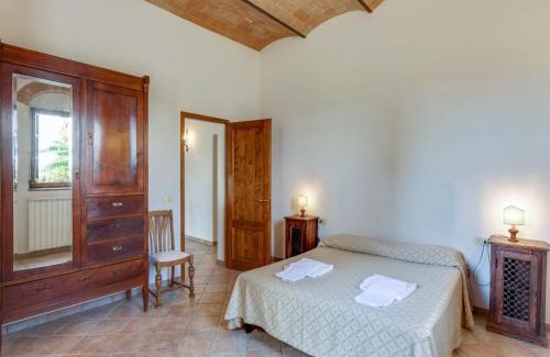 Barberino Tavarnelle House | Apartment with pool in Barberino Val d'Elsa