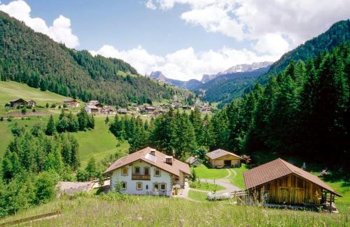 Castelrotto Apartment | Apartment Puciacia - Bauernhof