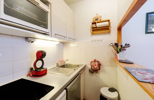 Valfrejus Apartment | Apartment "L'Edelweiss" with Mountain View and Balcony