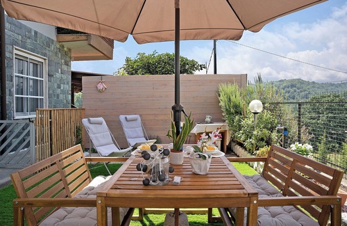Cairo Montenotte Apartment | Apartment 'La Casa Di Giosy' with Private Garden and Wi-Fi
