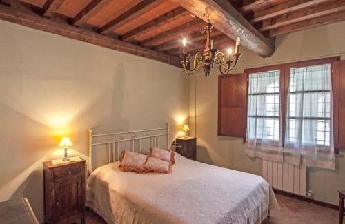 Gambassi Terme Apartment | Apartment La Chicca by Interhome