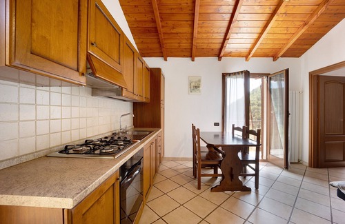 Rossi Apartment | Apartment 'La Cicala 4' with Shared Pool, Private Terrace and Shared Garden