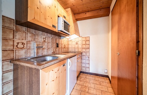 Chatel Apartment | Apartment 'La Flèche D'Argent - 6 People' with Mountain View, Balcony and Wi-Fi