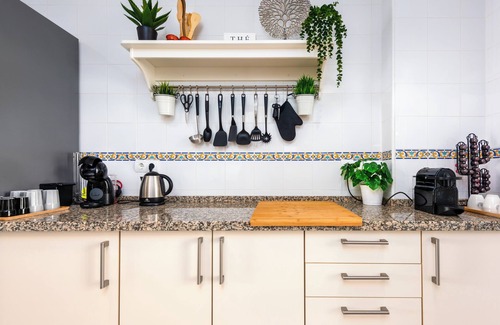 Estepona Apartment | Apartment 'La Fragata Estepona 3b 2b' with Sea View, Wi-Fi and Air Conditioning