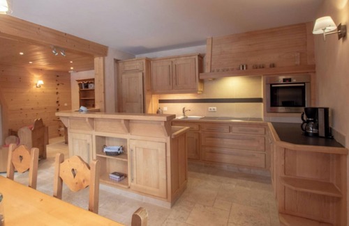 Taninges Apartment | Apartment 'La Grange - 4 Pers' with Mountain View, Private Garden and Wi-Fi