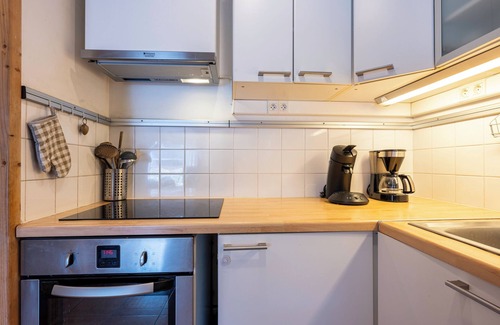 Valloire Apartment | Apartment 'La Maison D’Anthelmette' with Mountain View, Balcony and Wi-Fi
