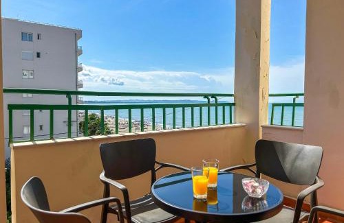 Shkembi i Kavajes Apartment | Apartment Lada 756