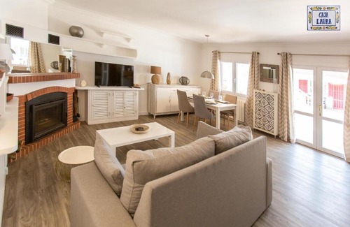 Son Moja Apartment | Apartment Laura