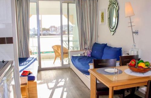 Trouville-sur-Mer Apartment | Apartment Le Beach by Interhome