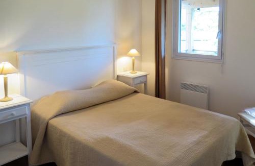 Parentis-en-Born Apartment | Apartment Les Cottages du Lac T3 Premium by Interhome