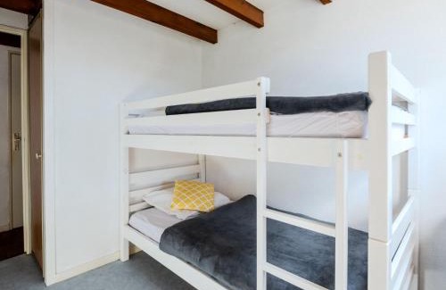 Mimizan-Plage Apartment | Apartment Les Landaises-5 by Interhome