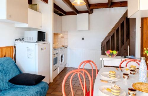 Mimizan-Plage Apartment | Apartment Les Landaises-5 by Interhome