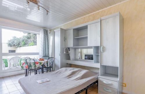 Lacanau-Ocean Apartment | Apartment Les Océanides-4 by Interhome