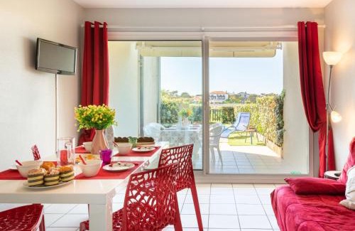 Mimizan-Plage Apartment | Apartment Les Pêcheurs-4 by Interhome