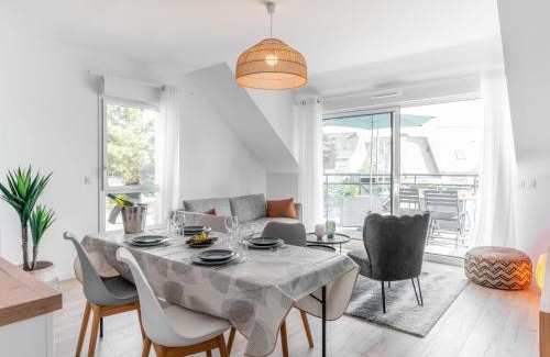 Carnac Apartment | Apartment Les Villas du Men Du-1 by Interhome
