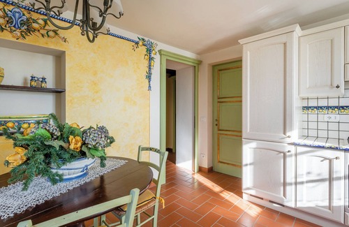 Molazzana Other | Apartment 'Limoni' with Private Terrace