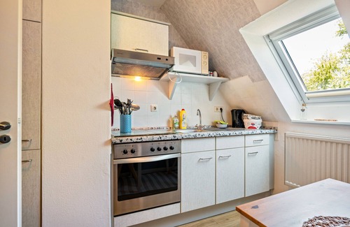 Pellworm Apartment | Apartment 'Lina' with Shared Terrace, Shared Garden and Wi-Fi