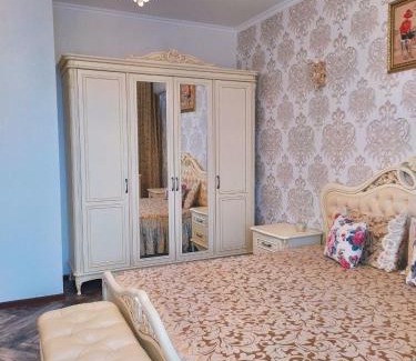 Prymors'kyi district Apartment | Apartment Livual
