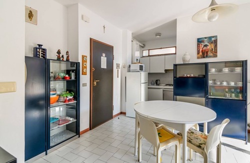 Marina Centro Apartment | Apartment located on the first floor of a building with a lift (not suitable for disabled people). There are steps at the entrance.In 63 m2 of space it accommodates 4 people.Residential and quiet area, about 3 minutes walk from the sea.A 10-minute walk a