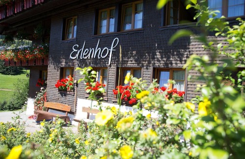 Todtnauberg Apartment | Apartment 'Löffelmatt' with Shared Terrace, Shared Garden and Wi-Fi