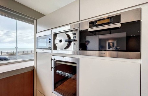 Middelkerke Apartment | Apartment Long Beach with sauna & garage