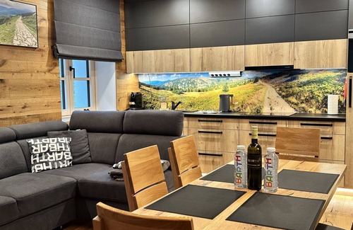 Pec pod Snezkou Apartment | Apartment Máj by Interhome