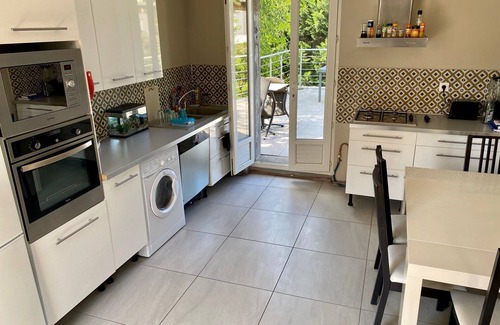 Chambery Apartment | Apartment 'Maison De Ville' with Private Terrace and Wi-Fi