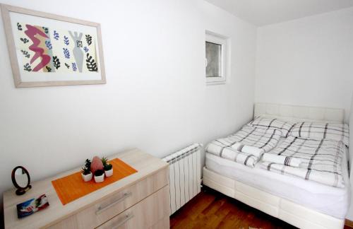 Cukarica Apartment | Apartment Maple