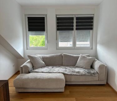 Rhein-Erft-Kreis District Apartment | Apartment Mari