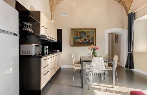Poggiarello Apartment | Apartment 'Matti - Margot' with Private Garden, Wi-Fi and Air Conditioning