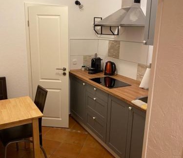 Krefeld Apartment | Apartment mit Terrasse iP-TV Stellplatz