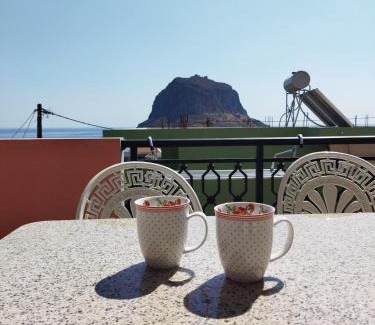 Monemvasia Apartment | Apartment Monemvasia, Vlassis Home
