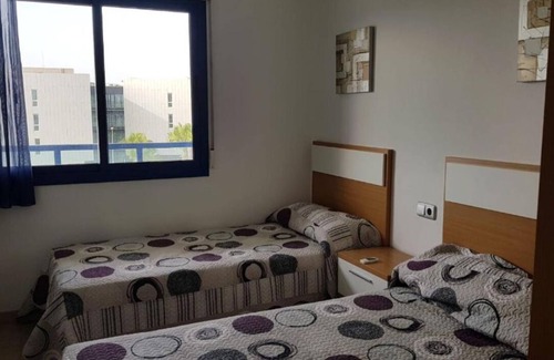 Alicante Apartment | Apartment 'Mountains and Ocean View' with Sea View, Wi-Fi and Air Conditioning