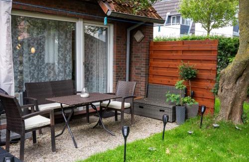 Norddeich Apartment | Apartment Muschelweg-2 by Interhome