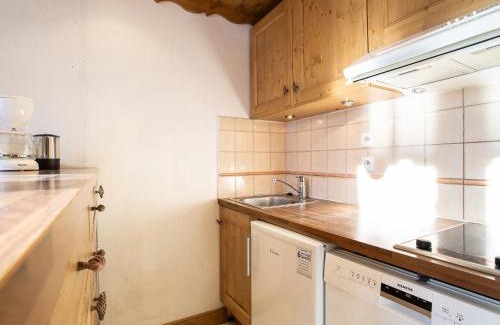 Val-Thorens Apartment | Apartment Névés 20 by Interhome