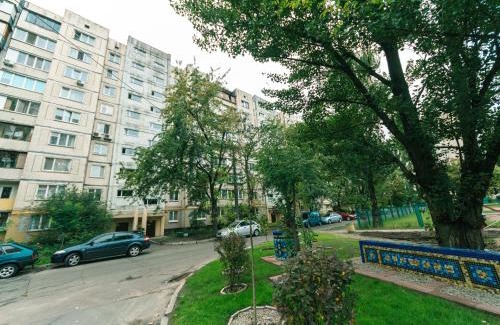 Dniprovs'kyi District Apartment | Apartment near Gulliver
